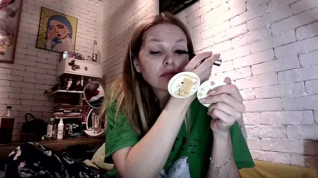 Angel girllovemy online show from 01-18-26, 06:17