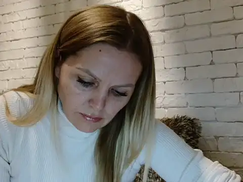 Angel girllovemy online show from 01-13-26, 04:33