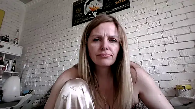 Angel girllovemy online show from 02-22-26, 08:17