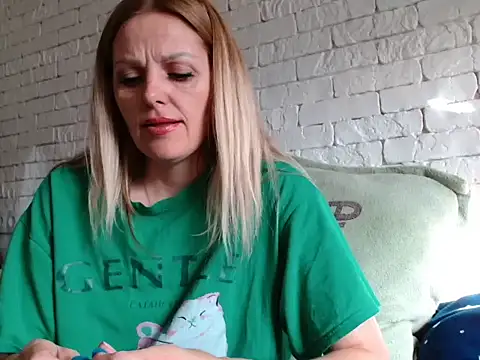 Angel girllovemy online show from 10-14-25, 06:36