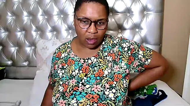 missboobsxx online show from 02-12-26, 12:05