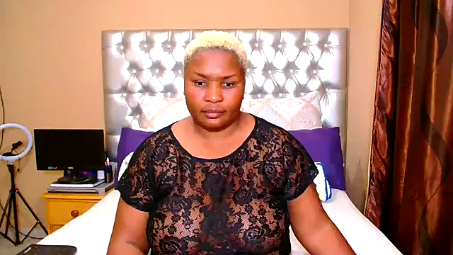 missboobsxx online show from 01-14-26, 04:54