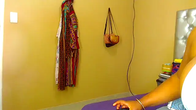 missboobsxx online show from 11-11-25, 08:25