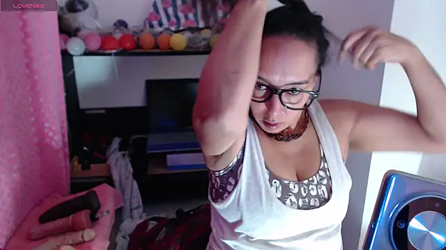 Bekkakinky online show from 03-05-26, 04:25