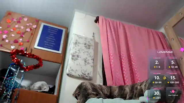 Snapshot of Bekkakinky chatting on 10-14-25, 05:13 Bekkakinky online show from 10-14-25, 05:13