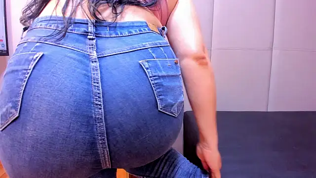 AlishaPalmer online show from 02-07-26, 12:13