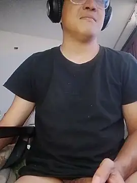 Mghty-cockl88 online show from 02-08-26, 04:37