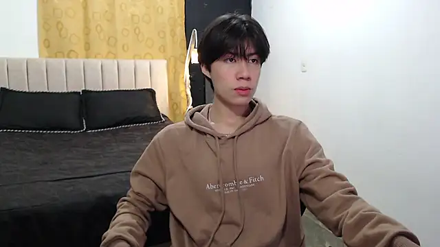 Elio-cam online show from 02-17-25, 09:13