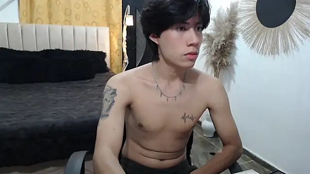 Elio-cam online show from 03-29-26, 07:43