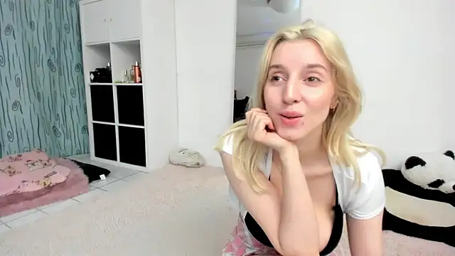 KenzieDawton online show from 03-26-26, 06:50