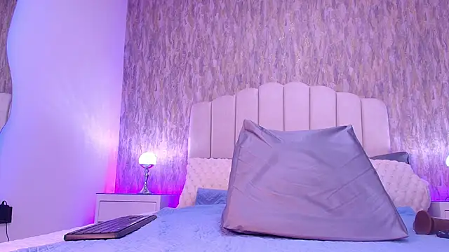 Snapshot of raven_lilith_ chatting on 01-10-26, 03:13 raven lilith online show from 01-10-26, 03:13