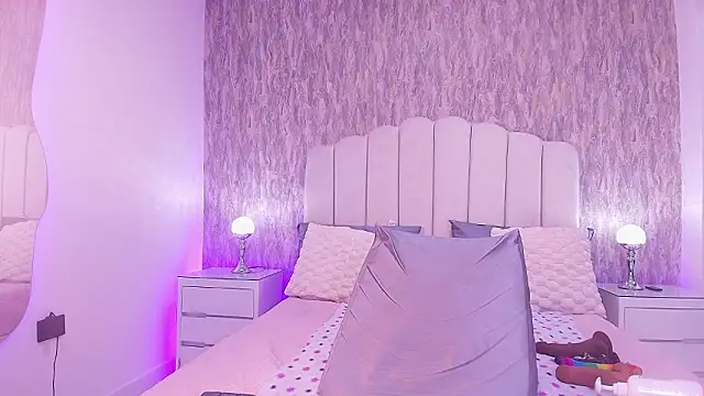 raven lilith  online show from 02-06-26, 03:24