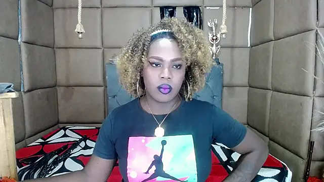 CatrinaGill online show from 10-02-25, 05:33