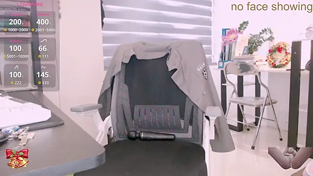 Shyn   online show from 12-02-25, 04:14