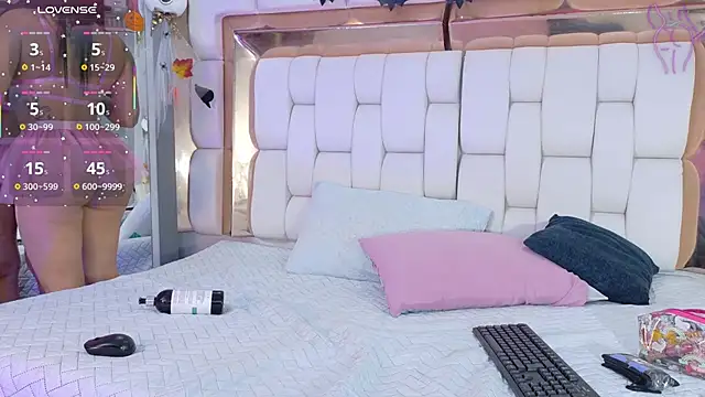 sexysistter online show from 10-30-25, 12:25