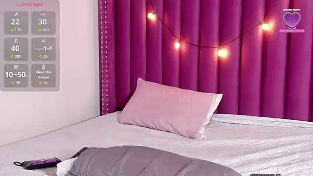 sexysistter online show from 12-14-25, 12:22