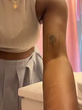 mochamimi online show from 04-15-26, 07:58