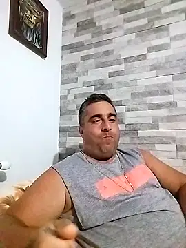 ADRIAN ADI40 online show from 10-07-25, 06:20