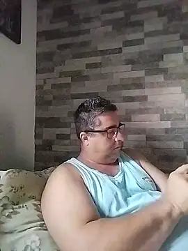 ADRIAN ADI40 online show from 05-19-26, 03:57
