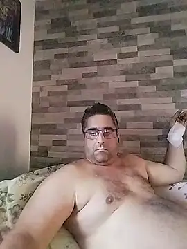 ADRIAN ADI40 online show from 05-14-26, 06:32