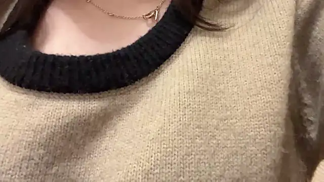 Tw Zoella online show from 02-12-25, 07:44