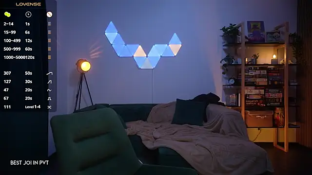 KeokiStar  online show from 10-25-25, 07:58