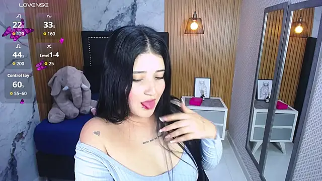 Snapshot of BIANCAROY1 chatting on 01-08-26, 06:47 BIANCAROY1 online show from 01-08-26, 06:47