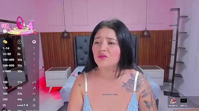 Snapshot of BIANCAROY1 chatting on 10-07-25, 06:53 BIANCAROY1 online show from 10-07-25, 06:53