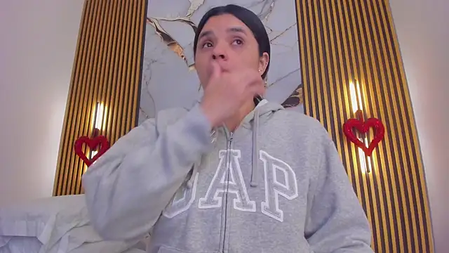 indi catalina online show from 03-29-26, 01:46