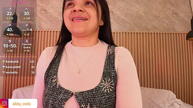 indi catalina online show from 11-24-25, 12:27