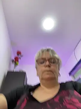 slutgold online show from 02-26-26, 09:48