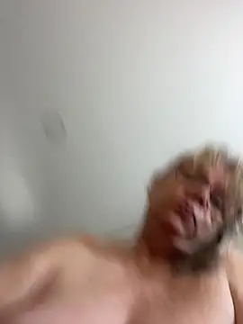 slutgold online show from 02-12-25, 09:33