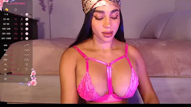 destinne mill  online show from 03-12-26, 11:47