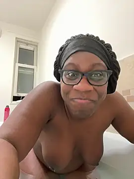 blacksexybeauty31 online show from 04-22-26, 10:05