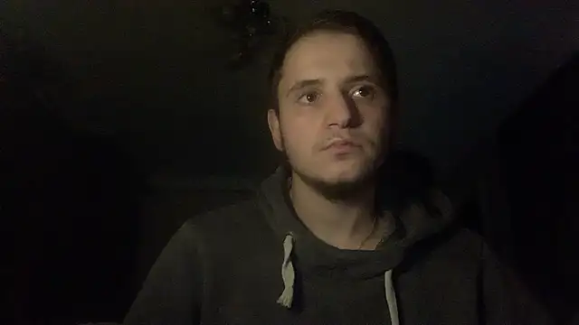 Snapshot of sweaticeboy chatting on 11-07-25, 06:12 sweaticeboy online show from 11-07-25, 06:12