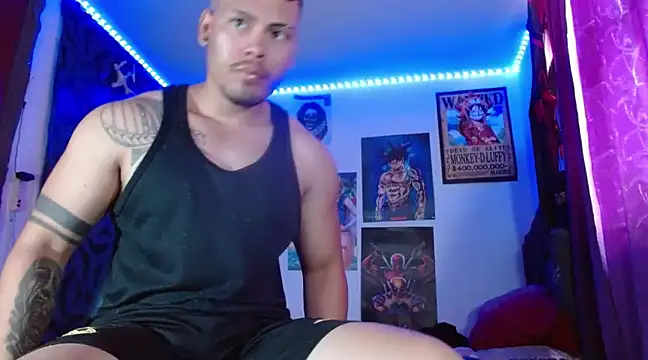 Snapshot of Danielsbigcum chatting on 01-17-25, 01:24 Danielsbigcum online show from 01-17-25, 01:24