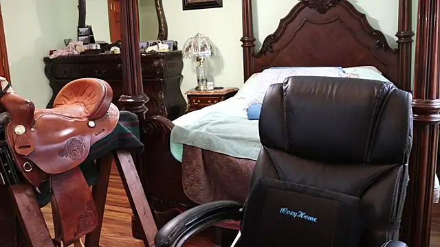 Snapshot of thornburyrose chatting on 02-28-25, 08:50 thornburyrose online show from 02-28-25, 08:50