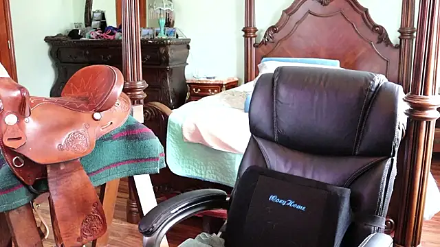 thornburyrose online show from 03-24-26, 06:19