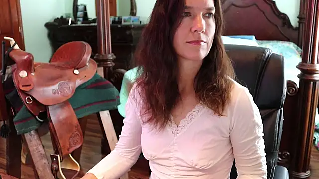 thornburyrose online show from 12-02-25, 08:21