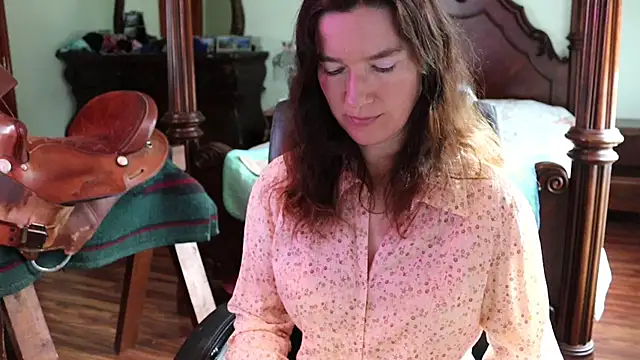 thornburyrose online show from 03-04-26, 08:16