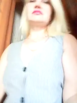 JennyOMay online show from 09-25-25, 03:34