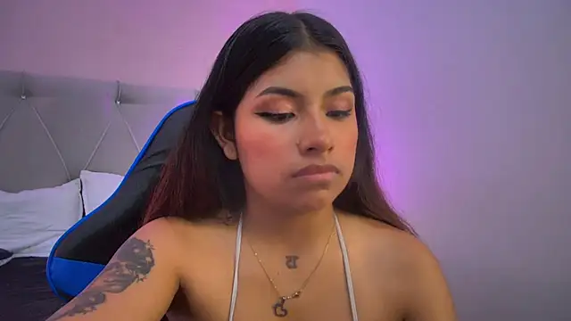 ChantalPetit online show from 09-20-25, 04:23