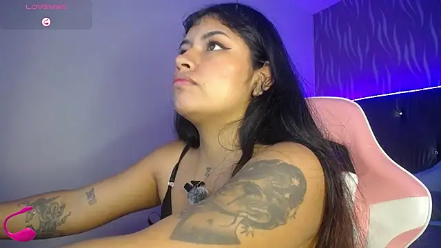 ChantalPetit online show from 07-12-26, 12:06