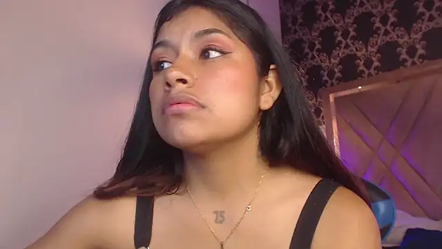 Snapshot of ChantalPetit chatting on 01-17-26, 03:04 ChantalPetit online show from 01-17-26, 03:04