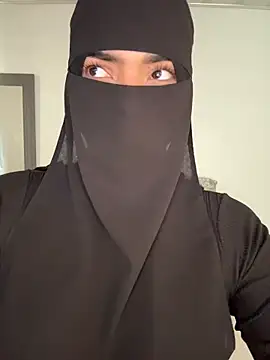 Snapshot of radiagazali chatting on 02-13-26, 05:46 radiagazali online show from 02-13-26, 05:46