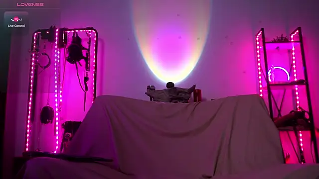 CyberXGoddess online show from 11-19-25, 02:22