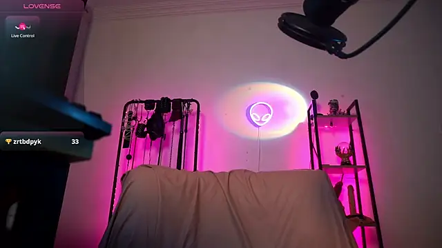 CyberXGoddess online show from 11-29-25, 11:38