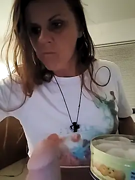 Scarlettishere online show from 04-12-26, 01:31