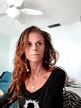 Scarlettishere online show from 11-09-25, 03:16