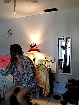 Scarlettishere online show from 11-01-25, 08:25